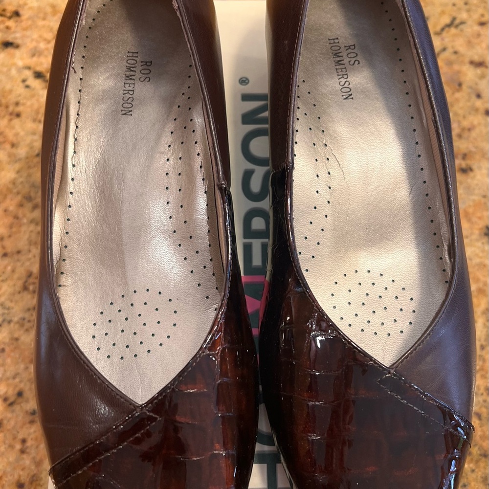Ros Hommerson Dark Brown Wedge 9W Brand New